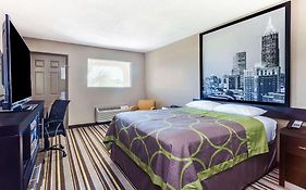 Super 8 By Wyndham Stockbridge